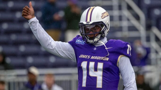 大學橄欖球季后賽排名反應：為什麼排名第 25 的詹姆斯·麥迪遜可能會給 ACC 帶來災難
| mtgamer.com