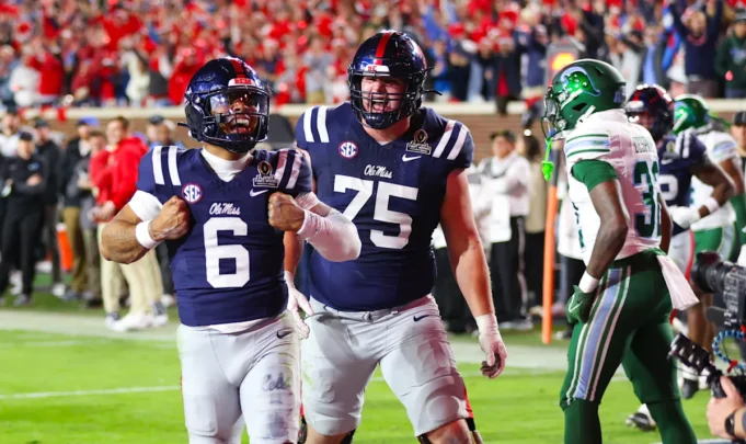 大學橄欖球季后賽與五 大學橄欖球季后賽與五支球隊的比賽,NFL 重疊在第一輪的收視率明顯下降
| mtgamer.com