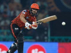 失寵的印度門將在國內T20追逐賽中轟出50球113球
| mtgamer.com 失寵的印度門將在國內T20追逐賽中轟出50球113球
| mtgamer.com