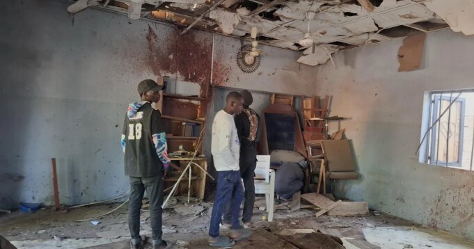 尼日利亞清真寺發生爆炸，造成 5 人死亡、35 人受傷，疑似自殺式襲擊
| mtgamer.com