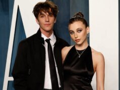 影響者艾瑪·張伯倫似乎對榜樣的關於她的歌曲做出了反應
| mtgamer.com 影響者艾瑪·張伯倫似乎對榜樣的關於她的歌曲做出了反應
| mtgamer.com