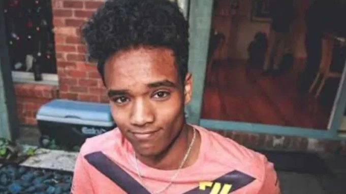 悉尼日託中心工作人員 悉尼日託中心工作人員承認在多個中心拍攝虐待行為
| mtgamer.com