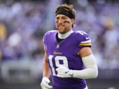 明尼蘇達維京隊裁掉了老將接球手亞當·蒂倫(Adam Thielen)——應他的要求
| mtgamer.com 明尼蘇達維京隊裁掉了老將接球手亞當·蒂倫(Adam Thielen)——應他的要求
| mtgamer.com