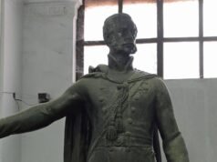 為拆除欽奈山路英國軍官雕像而進行的長期鬥爭
| mtgamer.com 為拆除欽奈山路英國軍官雕像而進行的長期鬥爭
| mtgamer.com