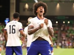 理查茲談美國、宮殿回歸:“不會太久”
| mtgamer.com 理查茲談美國、宮殿回歸:“不會太久”
| mtgamer.com