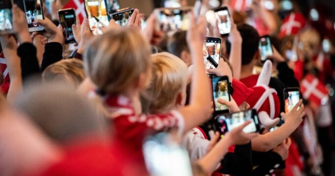 繼澳大利亞之後，哪些國家可能成為下一個禁止兒童使用社交媒體的國家
| mtgamer.com