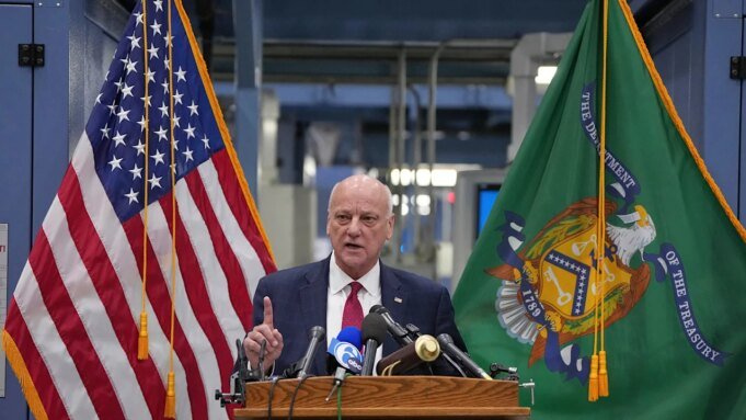 美國造幣廠公佈紀念美 美國造幣廠公佈紀念美國獨立 250 週年的硬幣設計
| mtgamer.com