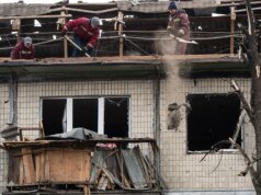 聖誕節前俄羅斯對烏克蘭發動重大襲擊造成至少3人死亡
| mtgamer.com 聖誕節前俄羅斯對烏克蘭發動重大襲擊造成至少3人死亡
| mtgamer.com