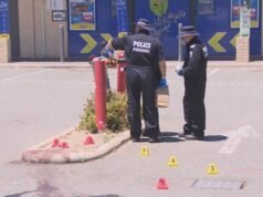 西澳停車場發生致命刺傷事件後,兇殺案調查正在進行中
| mtgamer.com 西澳停車場發生致命刺傷事件後,兇殺案調查正在進行中
| mtgamer.com