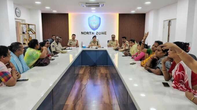 變性人社區提出生計、身份問題；警方就活動期間的敲詐勒索行為向公眾提出投訴
| mtgamer.com