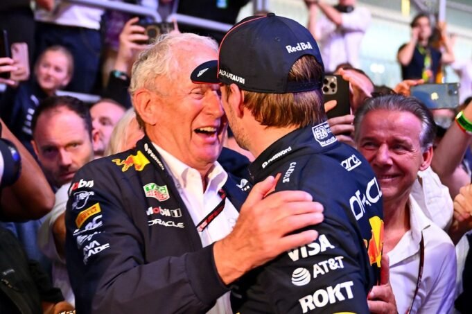 赫爾穆特·馬科 (H 赫爾穆特·馬科 (Helmut Marko) 透露馬克斯·維斯塔潘 (Max Verstappen) 是他“最親密”的聯繫
| mtgamer.com