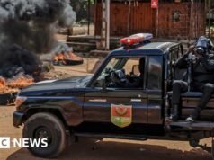 這是政變還是“騙局”?幾內亞比紹軍事接管的背後
| mtgamer.com 這是政變還是“騙局”?幾內亞比紹軍事接管的背後
| mtgamer.com