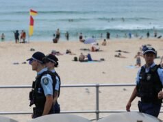 邦迪恐怖襲擊後反仇恨犯罪警察鎮壓
| mtgamer.com 邦迪恐怖襲擊後反仇恨犯罪警察鎮壓
| mtgamer.com