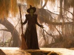 “邪惡”服裝設計師為 Elphaba 備受爭議的“性感開衫”辯護
| mtgamer.com “邪惡”服裝設計師為 Elphaba 備受爭議的“性感開衫”辯護
| mtgamer.com