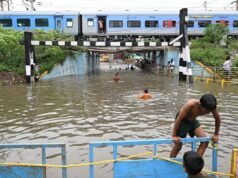 鐵軌基礎設施項目延誤導致金奈部分地區發生洪水
| mtgamer.com 鐵軌基礎設施項目延誤導致金奈部分地區發生洪水
| mtgamer.com