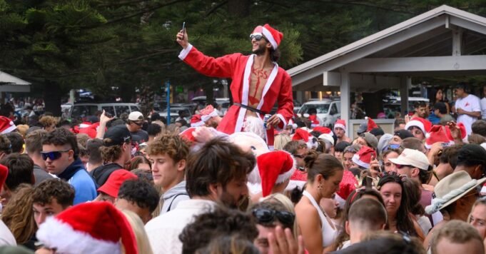 防暴隊抵達悉尼海灘舉辦臨時派對
| mtgamer.com