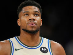 雄鹿隊已經沒有時間說服揚尼斯·阿德托昆博他仍然屬於密爾沃基
| mtgamer.com 雄鹿隊已經沒有時間說服揚尼斯·阿德托昆博他仍然屬於密爾沃基
| mtgamer.com