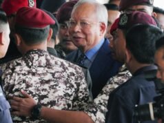 馬來西亞前總理納吉布·拉扎克因 1MDB 腐敗醜聞在審判中被定罪
| mtgamer.com 馬來西亞前總理納吉布·拉扎克因 1MDB 腐敗醜聞在審判中被定罪
| mtgamer.com