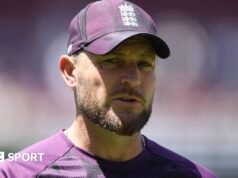 麥卡勒姆希望繼續擔任英格蘭隊主教練
| mtgamer.com 麥卡勒姆希望繼續擔任英格蘭隊主教練
| mtgamer.com