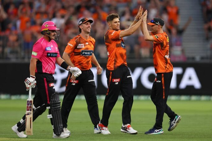 Big Bash League 2025/26 決賽，在哪裡觀看直播：珀斯焦爐隊 vs 悉尼六人隊的電視頻道和直播
 | mtgamer.com