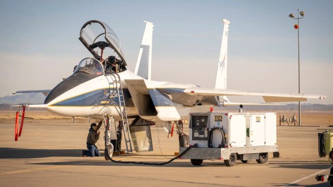 NASA 的研究噴氣 NASA 的研究噴氣式飛機採用新機翼技術,速度達到 144 英里/小時,可減少阻力和燃料使用
| mtgamer.com