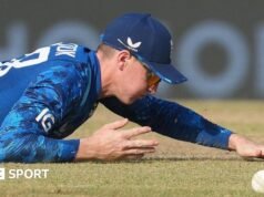 ODI獲勝後布魯克批評“有史以來最糟糕”的投球
| mtgamer.com ODI獲勝後布魯克批評“有史以來最糟糕”的投球
| mtgamer.com