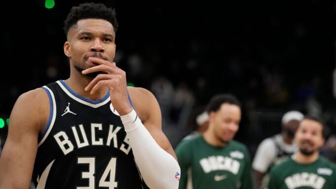Should Milwaukee seek a Giannis trade? State of the Bucks, plus what 29 teams can offer | mtgamer.com