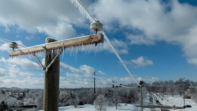 一場強大的冬季風暴過後，美國數十萬人斷電
 | mtgamer.com