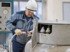 俄羅斯測試破紀錄的用於核聚變的高溫超導線材
| mtgamer.com 俄羅斯測試破紀錄的用於核聚變的高溫超導線材
| mtgamer.com