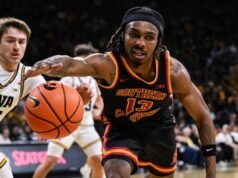 儘管卡姆·伍茲表現出色,南加州大學仍落後於愛荷華州
| mtgamer.com 儘管卡姆·伍茲表現出色,南加州大學仍落後於愛荷華州
| mtgamer.com