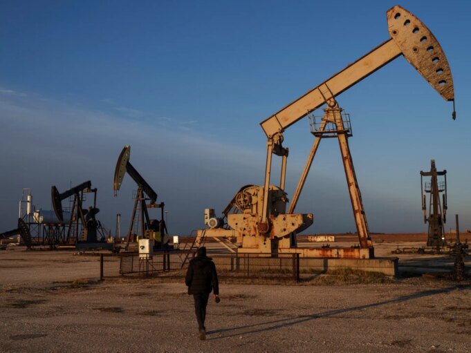 分析人士稱，敘利亞飽受戰爭蹂躪的石油行業面臨艱難的複甦之路
 | mtgamer.com