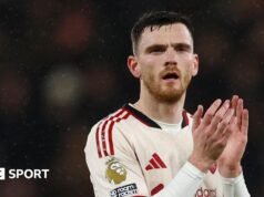 利物浦的羅伯遜不太可能轉會到熱刺
| mtgamer.com 利物浦的羅伯遜不太可能轉會到熱刺
| mtgamer.com