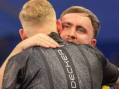 利特勒在 Winmau 世界大師賽上向德德克爾進行了測試
| mtgamer.com 利特勒在 Winmau 世界大師賽上向德德克爾進行了測試
| mtgamer.com