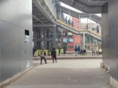 南方鐵路表示Guindy車站重建工作即將完成
| mtgamer.com 南方鐵路表示Guindy車站重建工作即將完成
| mtgamer.com