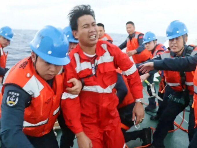 南海爭議貨船沉沒 至 南海爭議貨船沉沒 至少2名船員死亡
| mtgamer.com