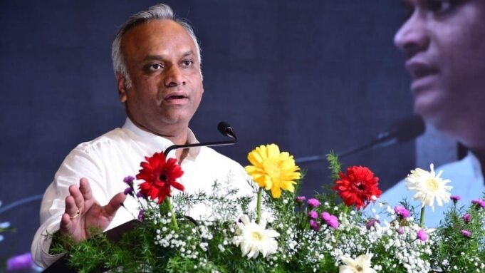 卡納塔克邦部長 Priyank Kharge 表示，我們將在未來兩年半內改變卡拉布拉吉的面貌
| mtgamer.com