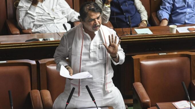 反對派訴諸達納要求消費稅部長辭職
 | mtgamer.com