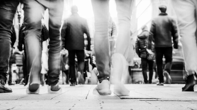 另一個服裝品牌正在關 另一個服裝品牌正在關閉其零售店。它曾經是科技兄弟的最愛
| mtgamer.com