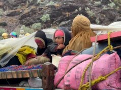 巴基斯坦軍方在提拉進行安全掃蕩之前下令撤離
| mtgamer.com 巴基斯坦軍方在提拉進行安全掃蕩之前下令撤離
| mtgamer.com