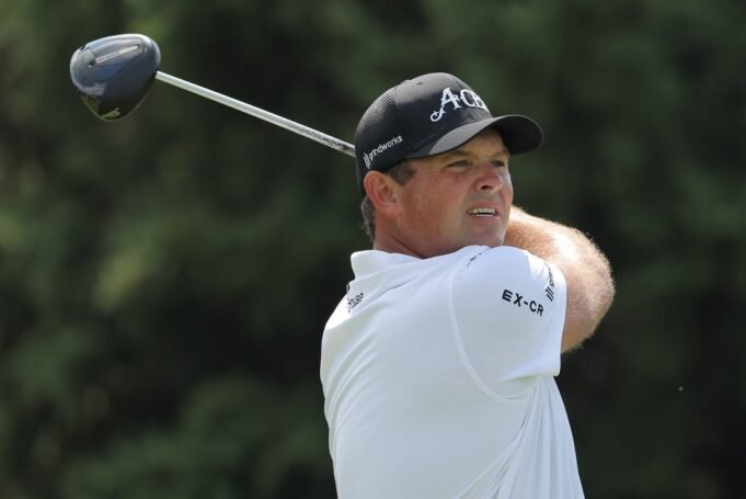 帕特里克·里德 (Patrick Reed) 領先 4 桿進入迪拜決賽
 | mtgamer.com
