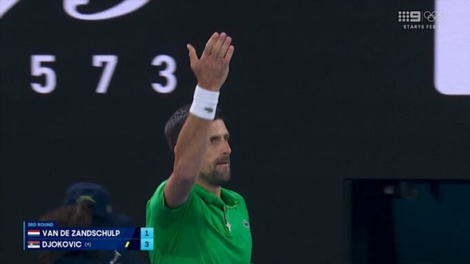 德約科維奇中場休息後點燃了觀眾的熱情
 | mtgamer.com