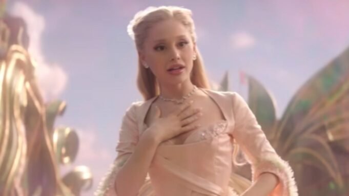 愛莉安娜·格蘭德 (Ariana Grande) 與 Wicked: For Good 的年輕格琳達 (Glinda) 重聚，還有一段可愛的視頻
| mtgamer.com