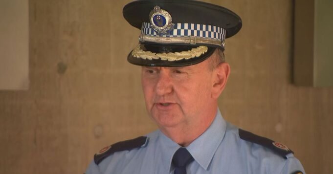 接到 DV 電話後，男子從悉尼陽台墜落身亡
 | mtgamer.com