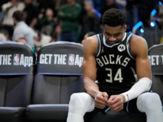 揚尼斯·阿德托昆博將對拉傷的右小腿進行核磁共振檢查,預計將缺席 4 到 6 週
| mtgamer.com 揚尼斯·阿德托昆博將對拉傷的右小腿進行核磁共振檢查,預計將缺席 4 到 6 週
| mtgamer.com