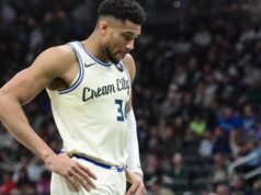 揚尼斯·阿德托昆博對雄鹿隊的熱情咆哮對勇士隊的斯蒂芬·庫裡來說是個好消息
| mtgamer.com 揚尼斯·阿德托昆博對雄鹿隊的熱情咆哮對勇士隊的斯蒂芬·庫裡來說是個好消息
| mtgamer.com