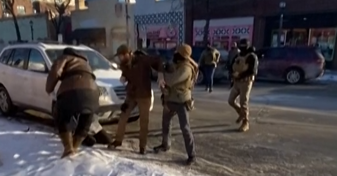 新的視覺呈現了亞歷克斯·普雷蒂被槍殺前的時刻
 | mtgamer.com