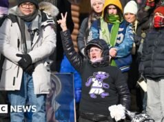 明尼阿波利斯抗議者遊行反對 ICE,州長敦促特朗普撤換特工
| mtgamer.com 明尼阿波利斯抗議者遊行反對 ICE,州長敦促特朗普撤換特工
| mtgamer.com