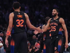 有傳言稱紐約尼克斯隊的其他明星將與城鎮一起進行揚尼斯交易
| mtgamer.com 有傳言稱紐約尼克斯隊的其他明星將與城鎮一起進行揚尼斯交易
| mtgamer.com