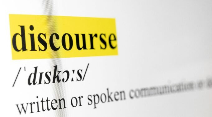 淫穢內容正常化：公共話語如何失去正派感
 | mtgamer.com