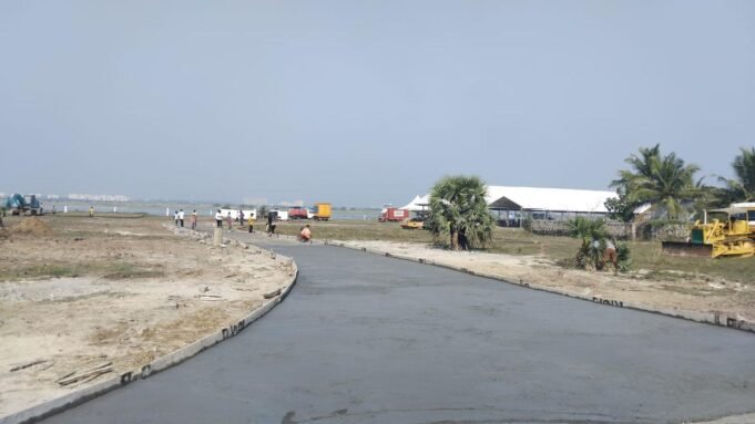 漁民聲稱政府前面鋪設了非法混凝土道路。功能
 | mtgamer.com